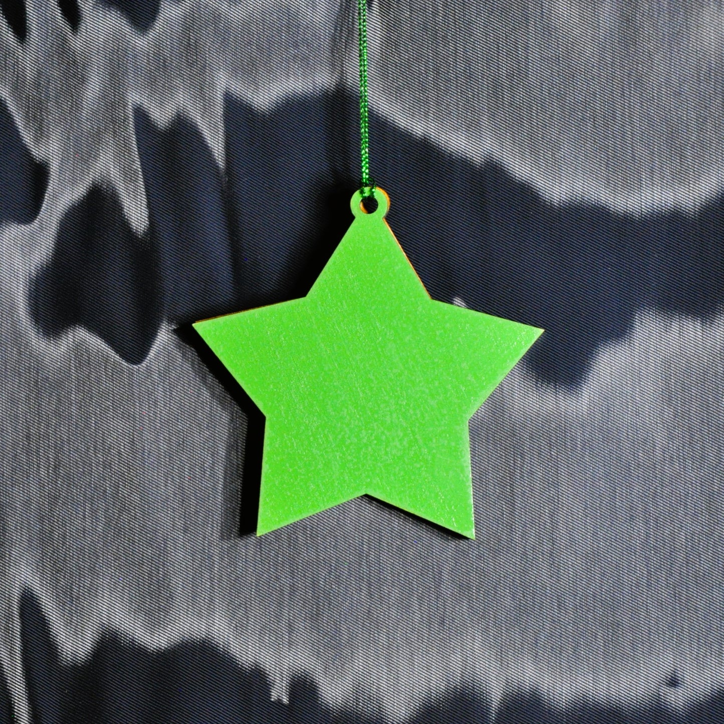 étoiles de noël bois et couleurs (autres couleurs sur demande)