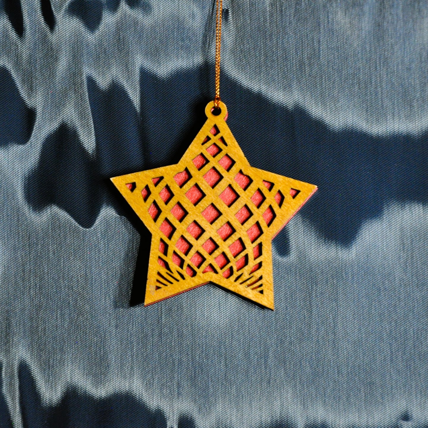étoiles de noël bois et couleurs (autres couleurs sur demande)