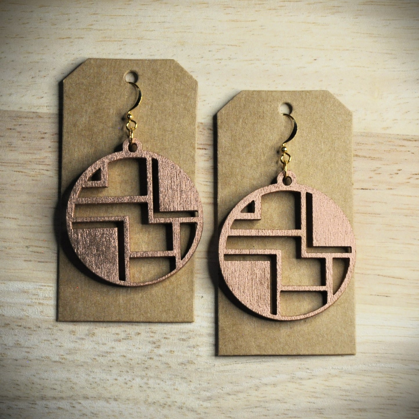 boucles d'oreilles rondes bois et couleurs (autres couleurs sur demande)
