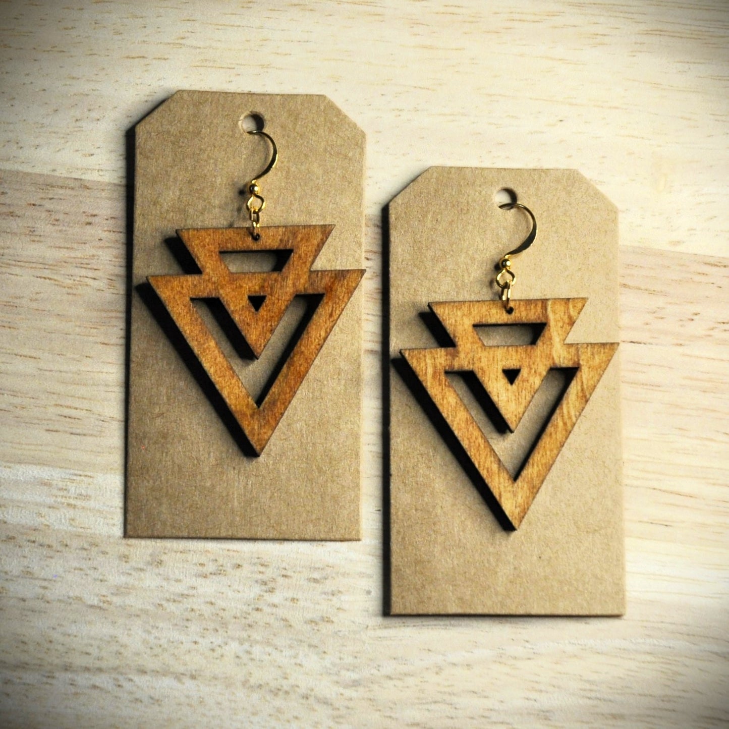 boucles d'oreilles bois et couleurs (autres couleurs sur demande)