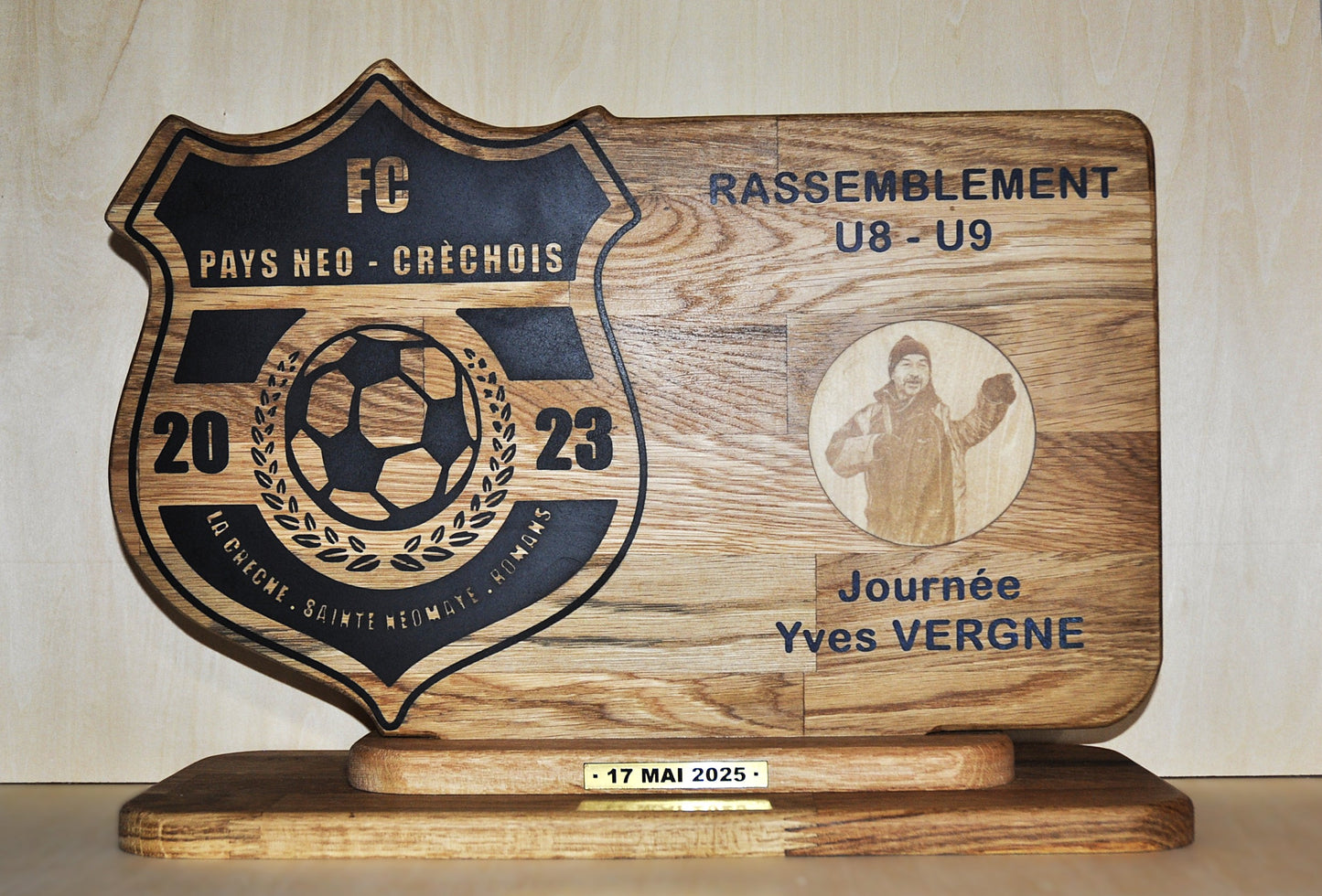 trophée bois - commande par le formulaire de contact