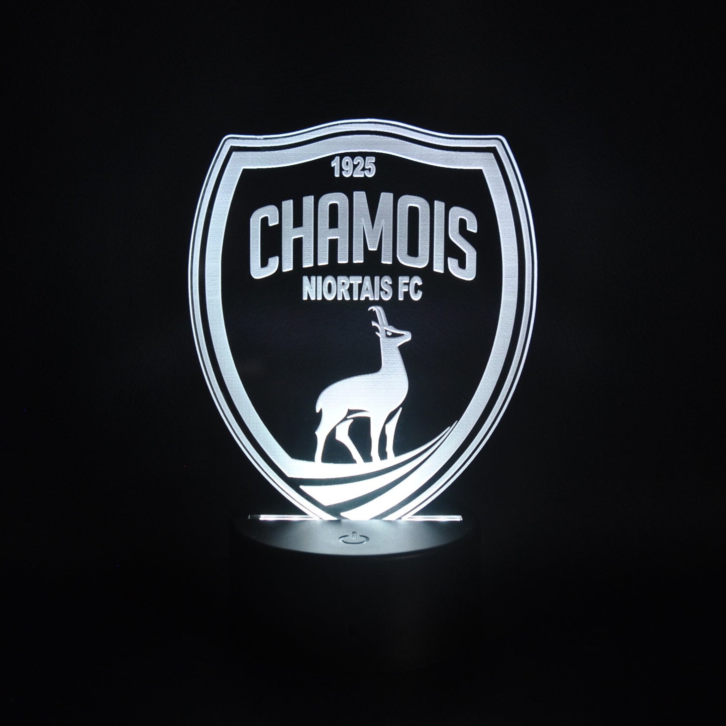 trophée lumineux multicolore - commande par le formulaire de contact