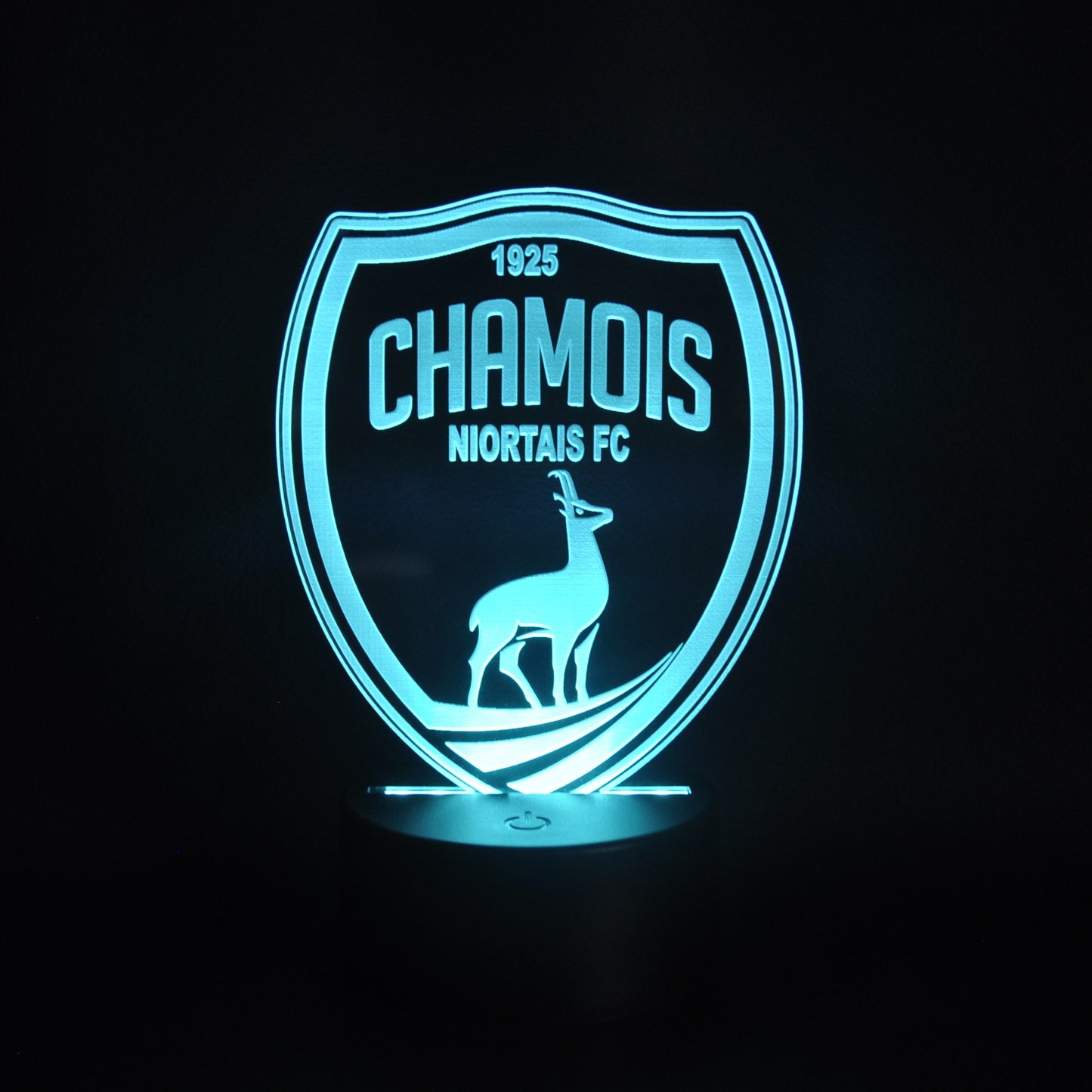 trophée lumineux multicolore - commande par le formulaire de contact
