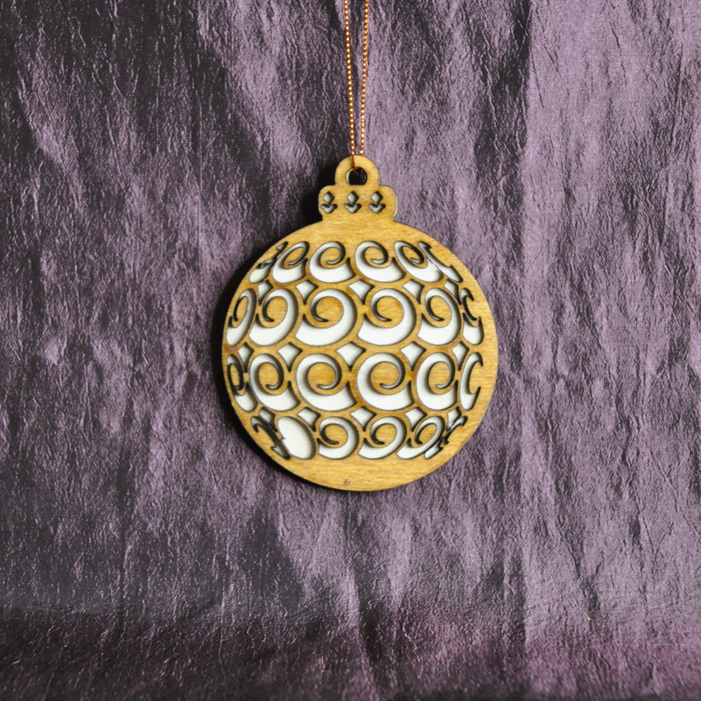 boules de noël bois 2 teintes