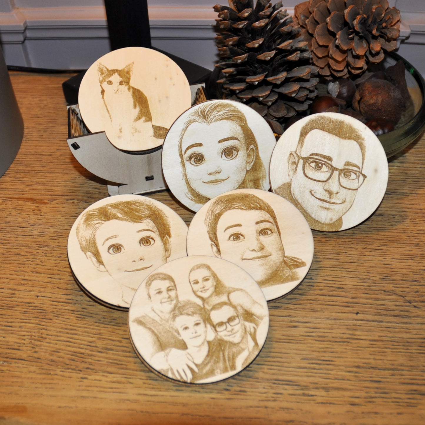sous-verres bois et liège personnalisables 6 pièces avec présentoir bois (sur commande)