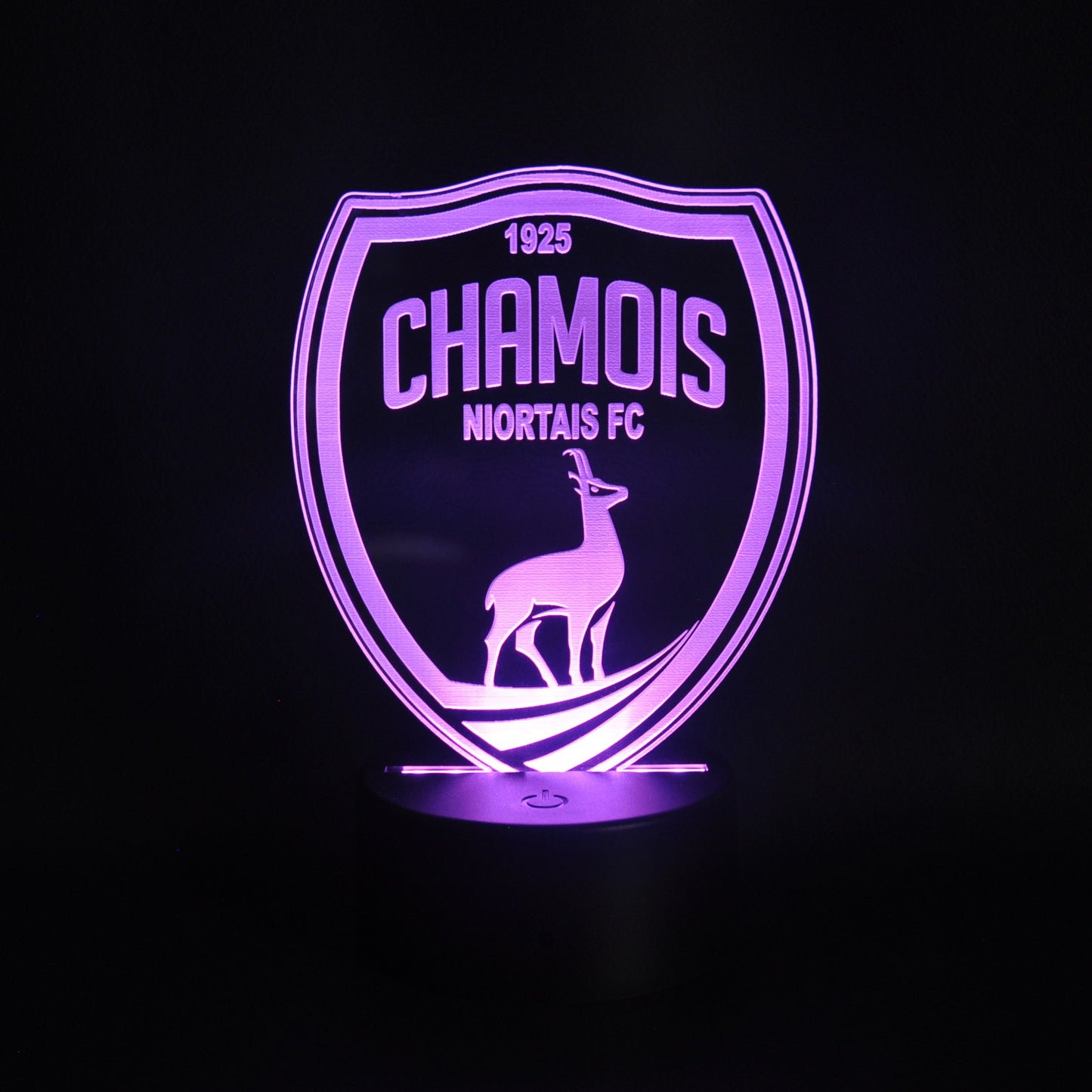 trophée lumineux multicolore - commande par le formulaire de contact